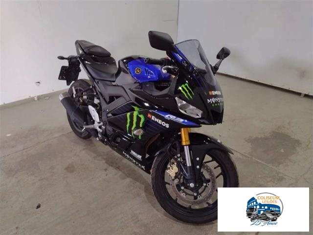YAMAHA YZF R3 MONSTER 2021