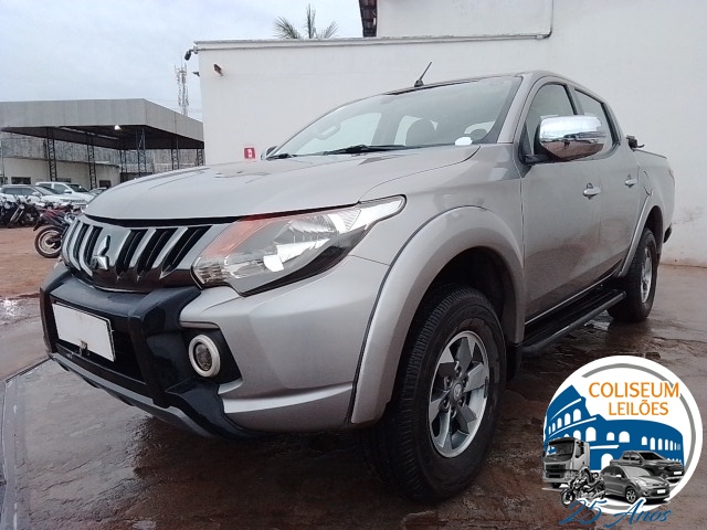Mitsubishi L200 TRITON SPORT 2.4 HPE ANO 2019/2019